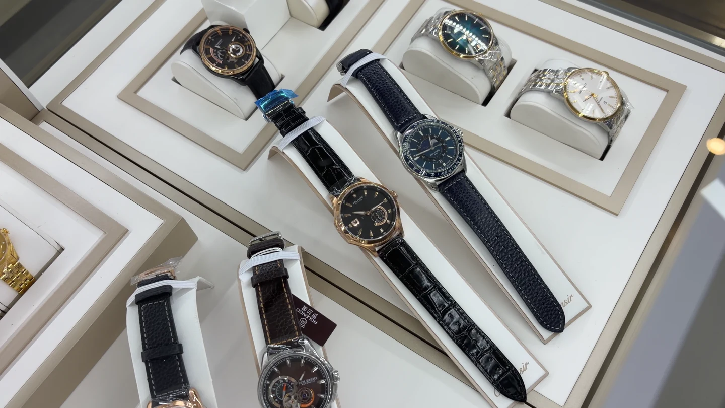 Watch models in our showroom · ROLENDO