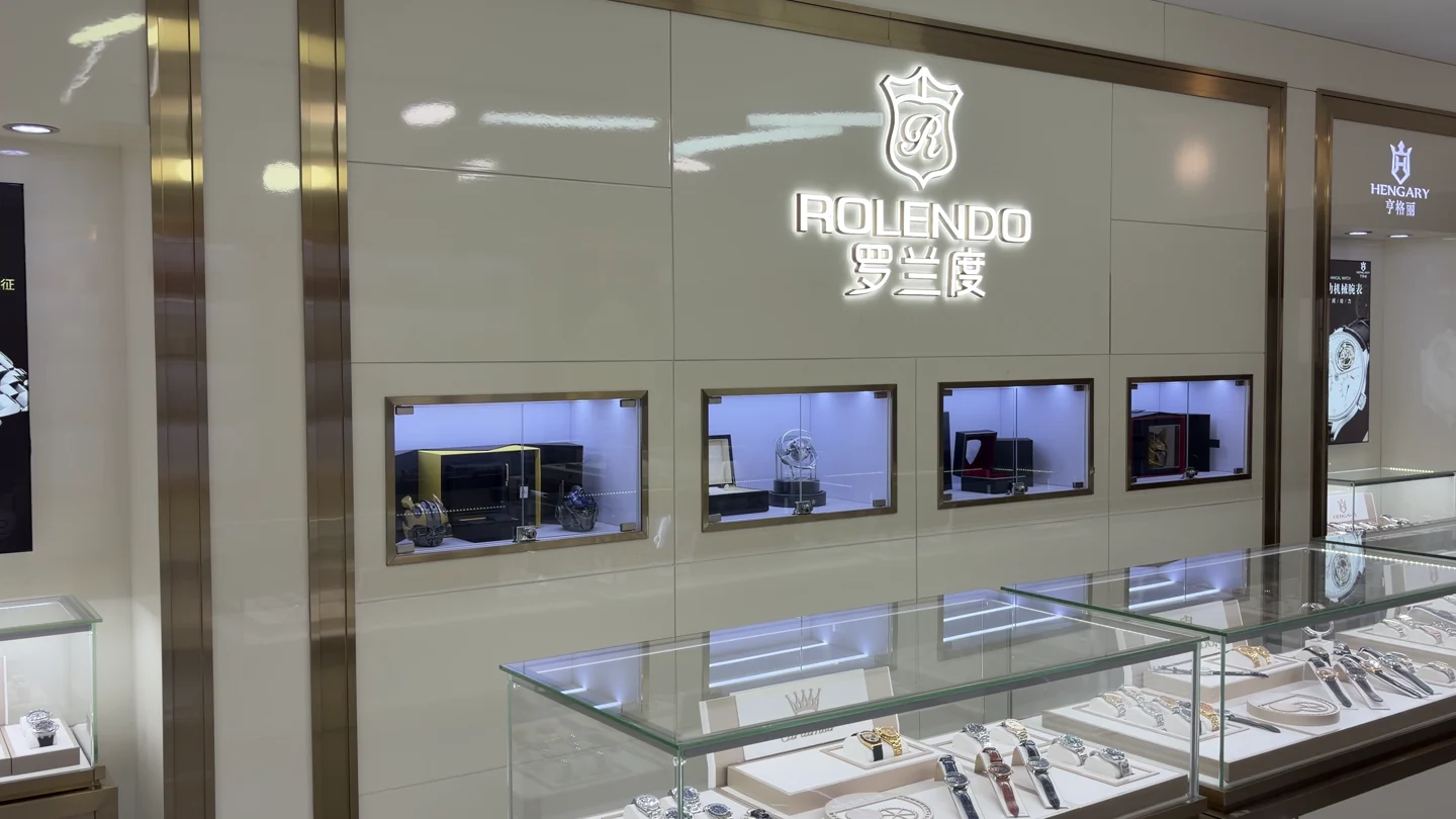 Inside ROLENDO: from components to finished watches